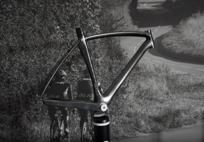 The graphene bike should retain graphene properties: lightweight, stiffness, and great electric conductivity